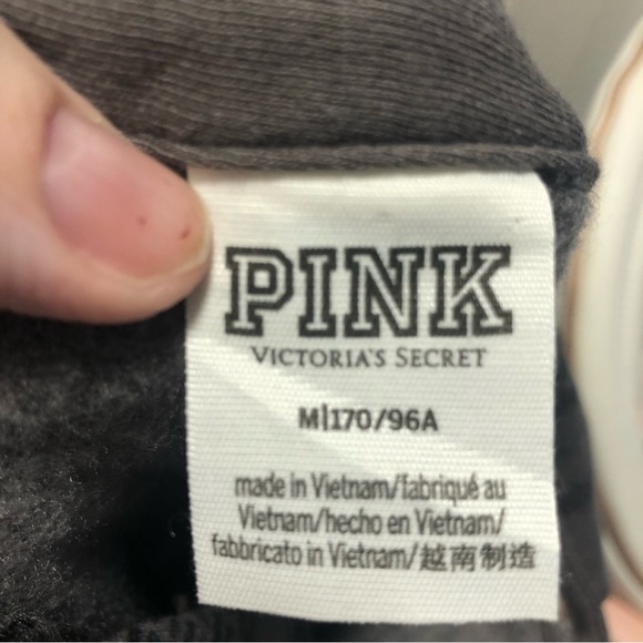 Pink Victoria’s Secret ladies super soft shirt NWT size medium - Picture 5 of 6